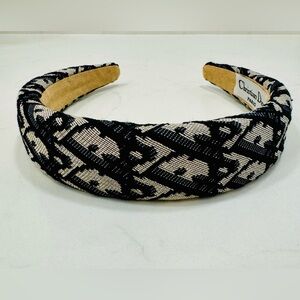 Elegant Headband for the Everyday Wear!